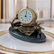 Настольные часы «Улитка» из бронзы — необычный подарок — фотография 1