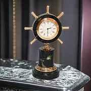 Настольные часы «Штурвал» из бронзы и змеевика — фотография 1