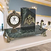 Часы «Элина» с орлом Росгвардии и подставкой — фотография 1