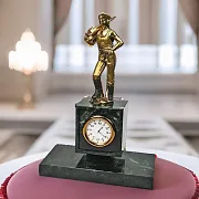 Часы с шахтером и отбойным молотком — фотография 1