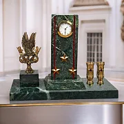 Часы «Погон» с гербом ОКС МВД и подставками — фотография 1